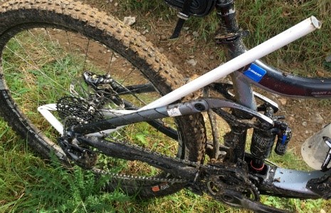 Lewis Bradley tangles up with a marker pole on decent